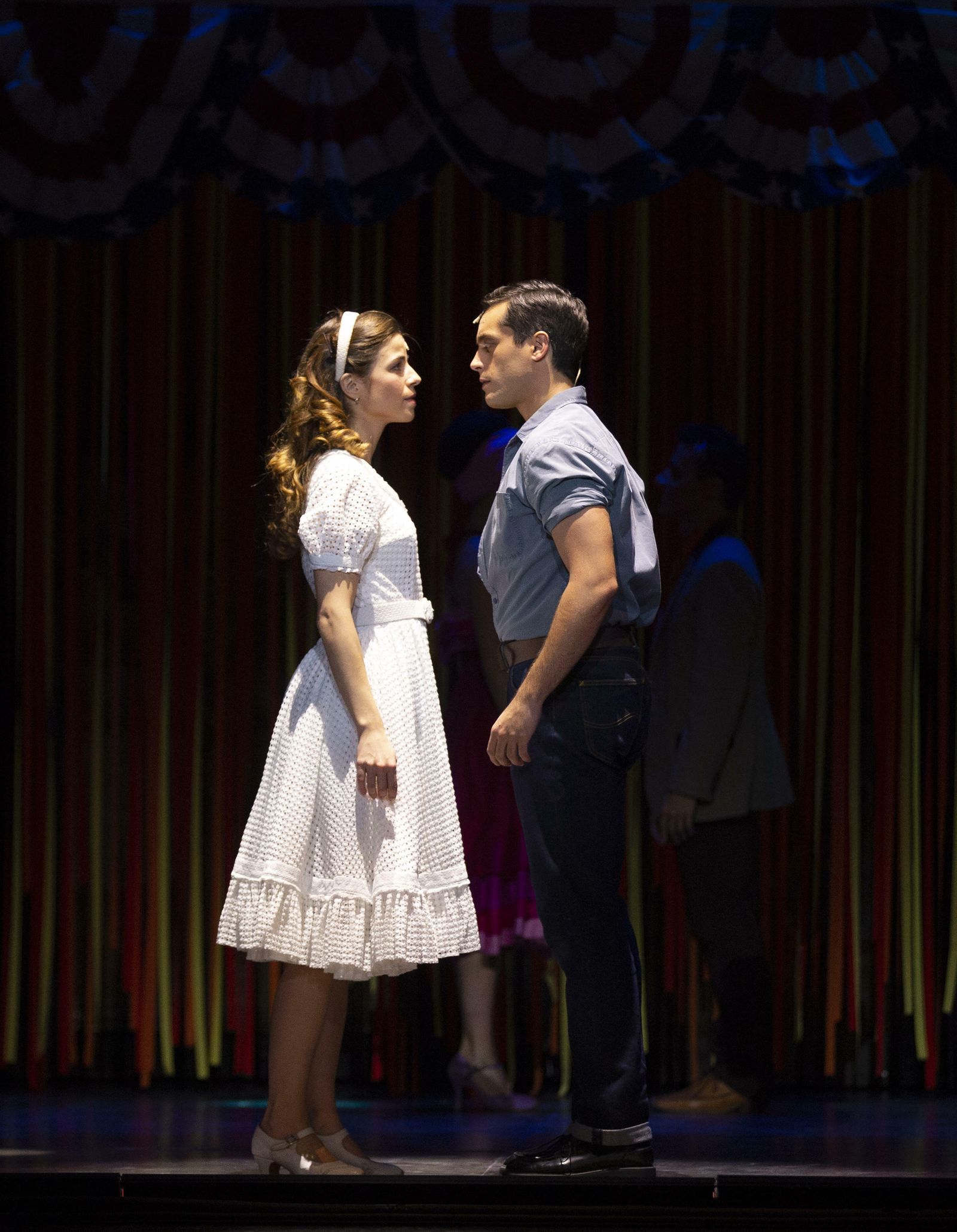 María y Tony, los personajes protagonistas, durante el espectáculo.