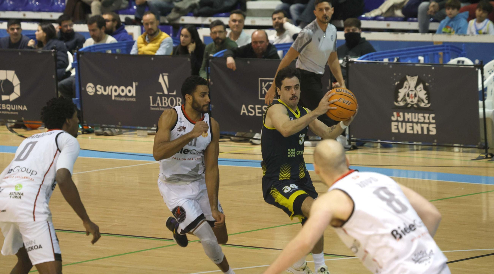 Las fotos del Udea Algeciras - Iraurgi Saski Baloia