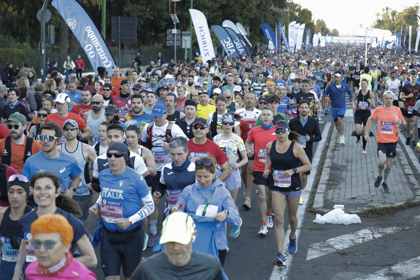 Búscate en el Zurich Maratón de Sevilla 2025