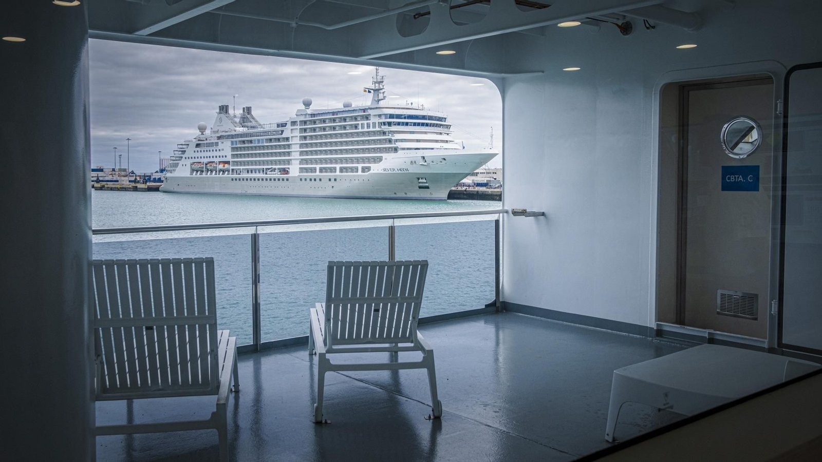 Las imágenes de la visita al buque oceanográfico del CSIC, 'Odon de Bien', amarrado en Cádiz