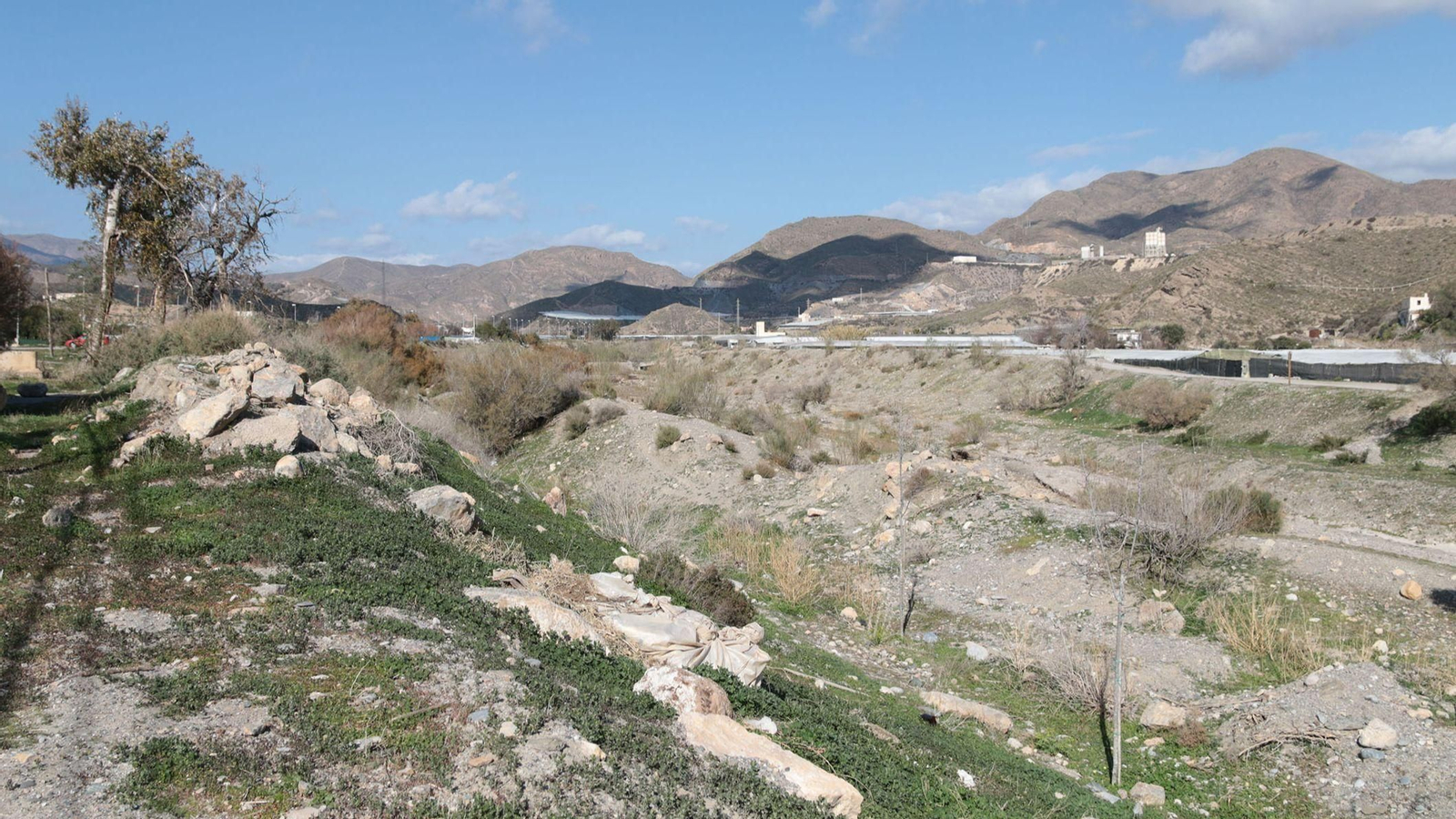 Cauce del Río Adra.