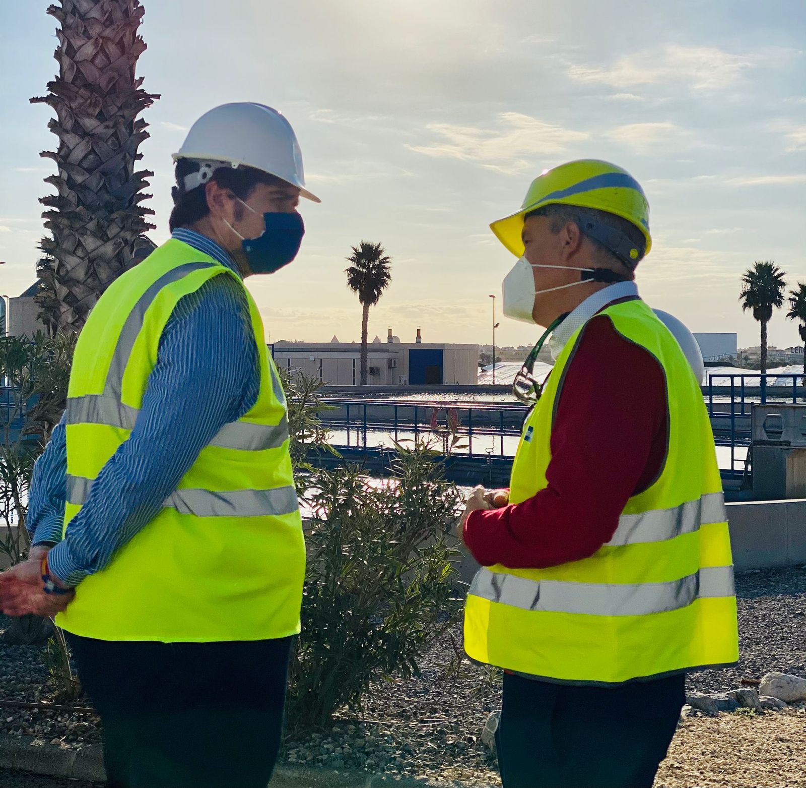 Francisco Gutiérrez, presidente del CIAP, y Álvaro Islán, gerente territorial de Hidralia.