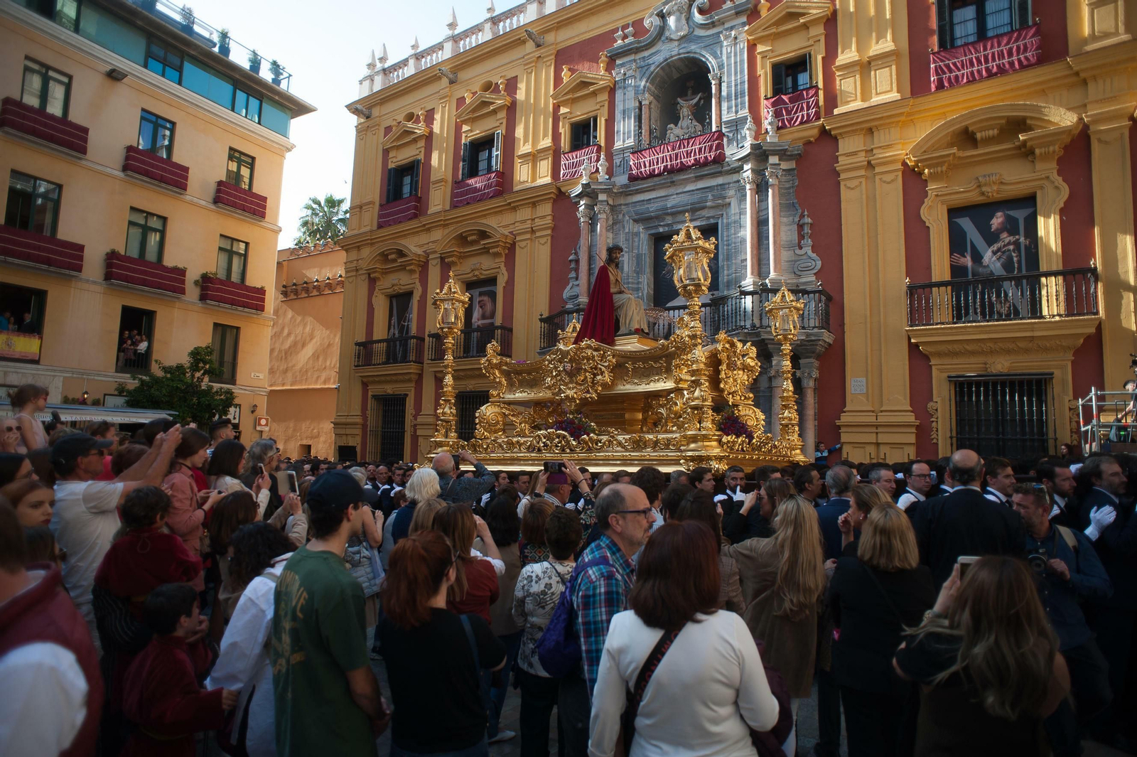 Las fotos de Estudiantes en el Lunes Santo en Málaga