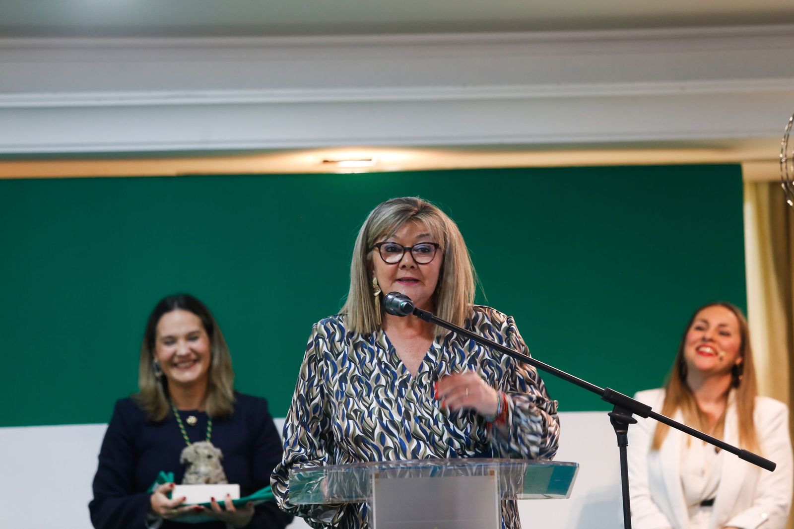 Fotos de la entrega de reconocimientos por el Día de Andalucía en Los Barrios