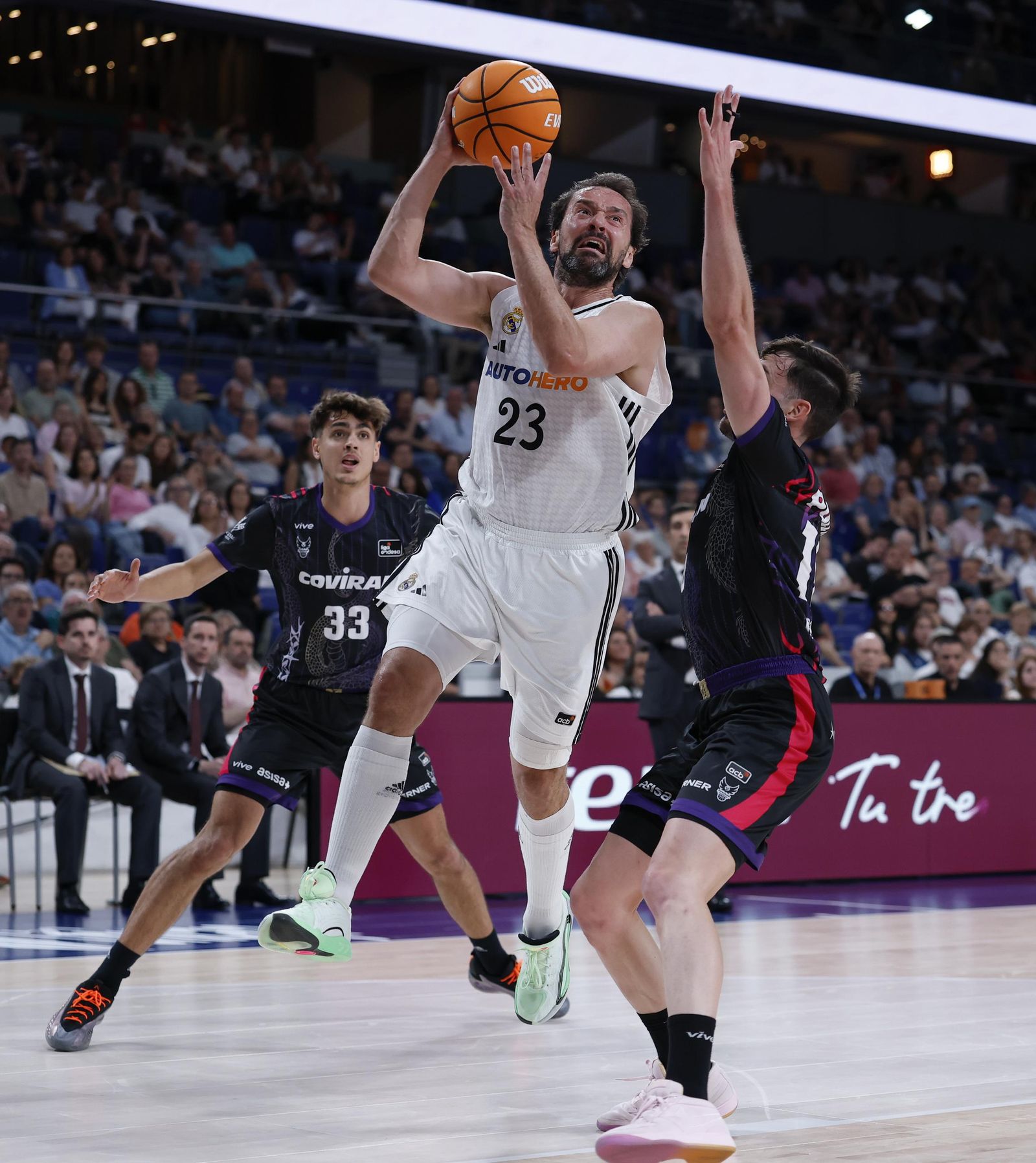 Las mejores imágenes del Real Madrid-Covirán Granada