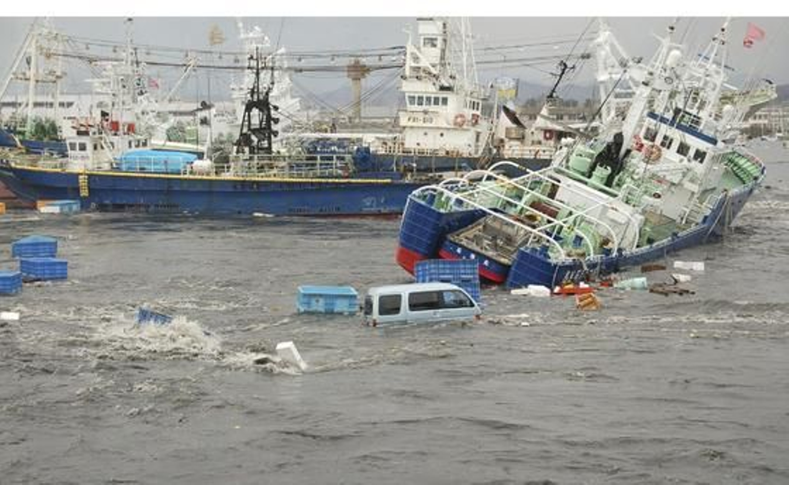 Vista de parte de los destrozos causados por el maremoto.