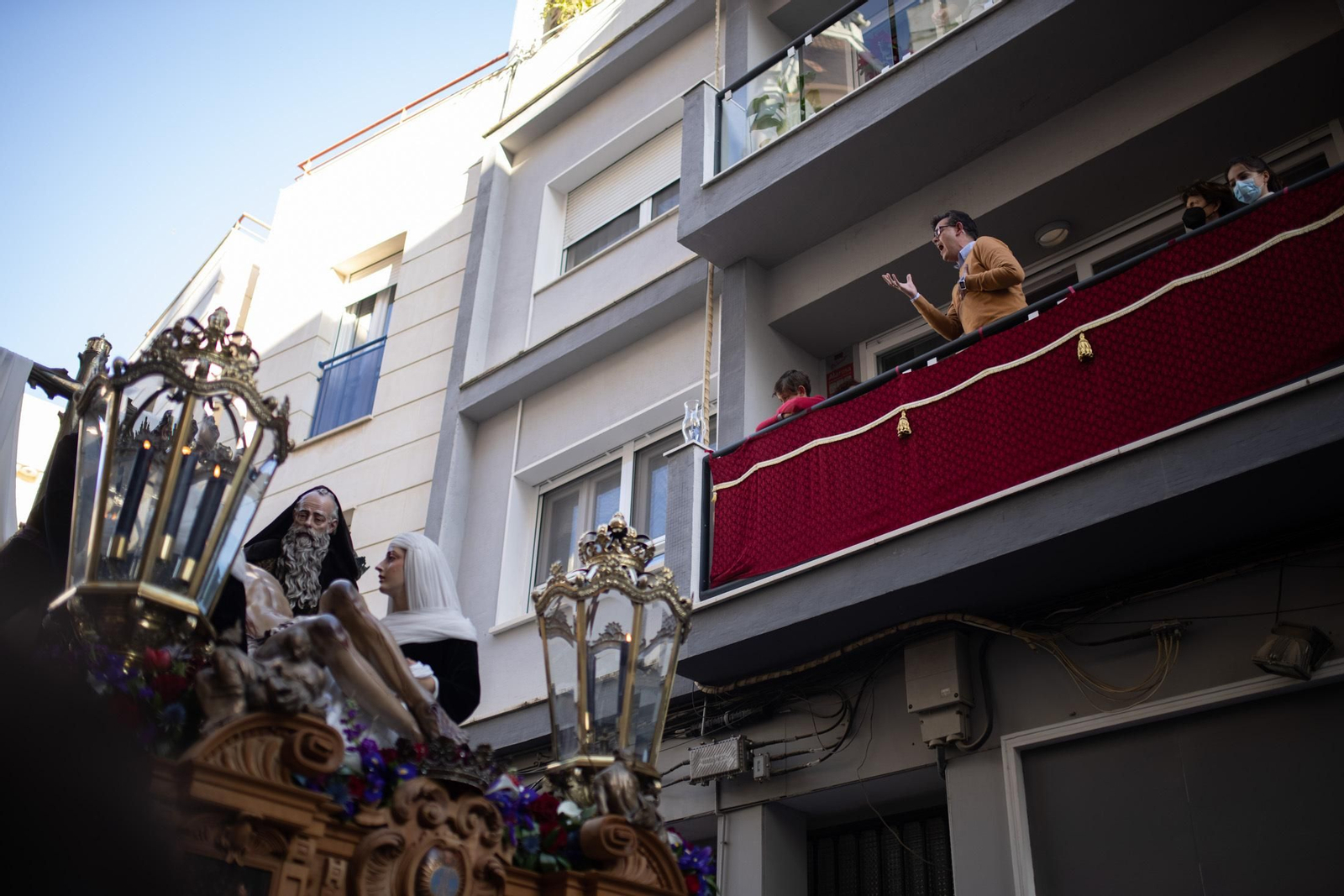 Imágenes del Miércoles Santo: Hermandad de la Santa Cruz