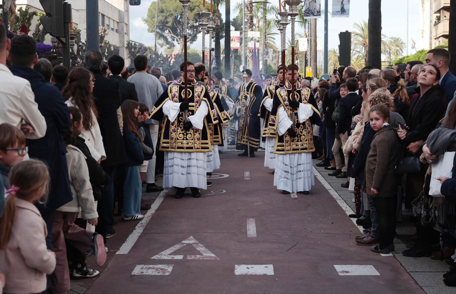 Imágenes de la Hermandad de la Defensión en el Martes Santo de Jerez 2025