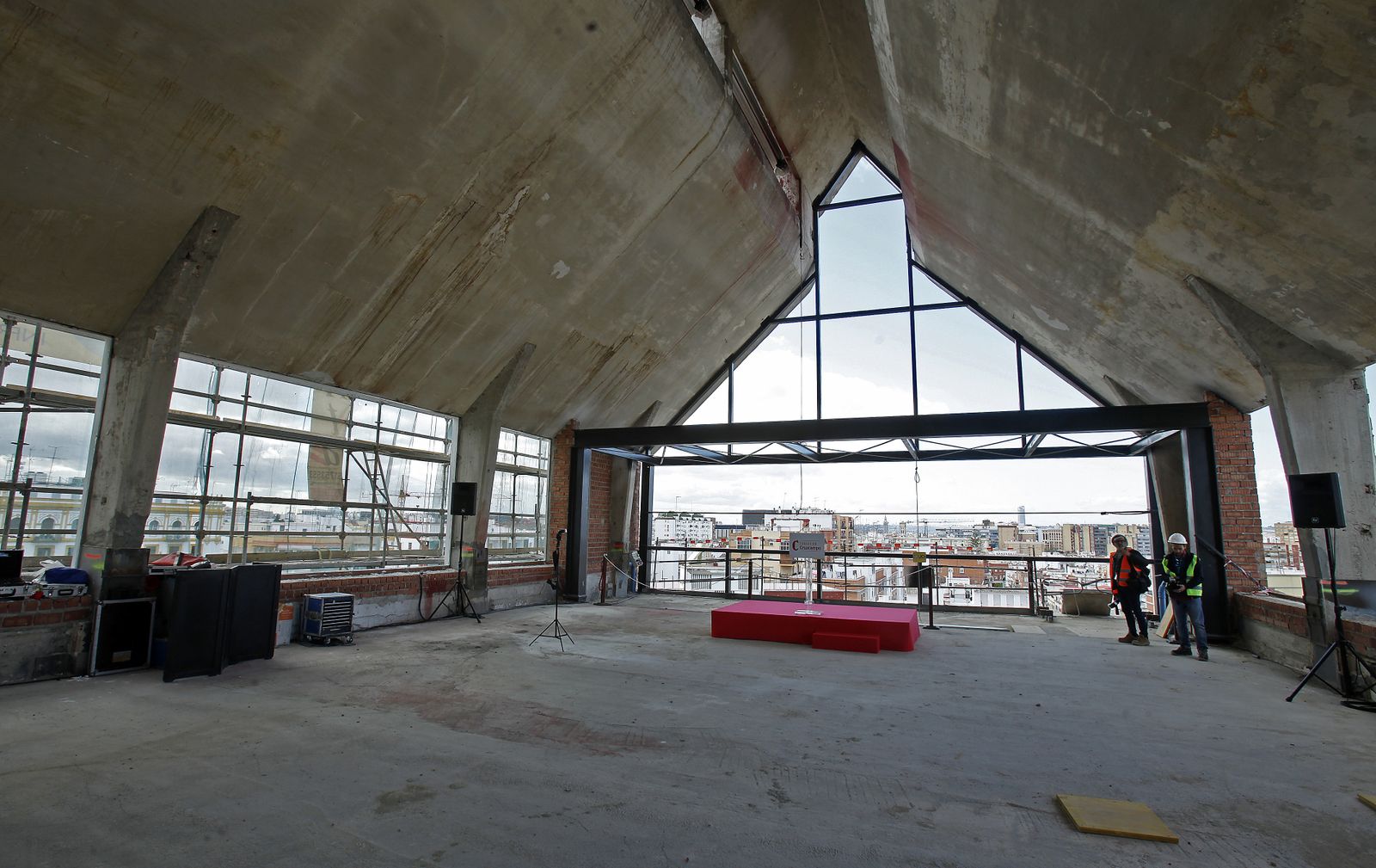 Obras en la "nueva" fábrica de Cruzcampo