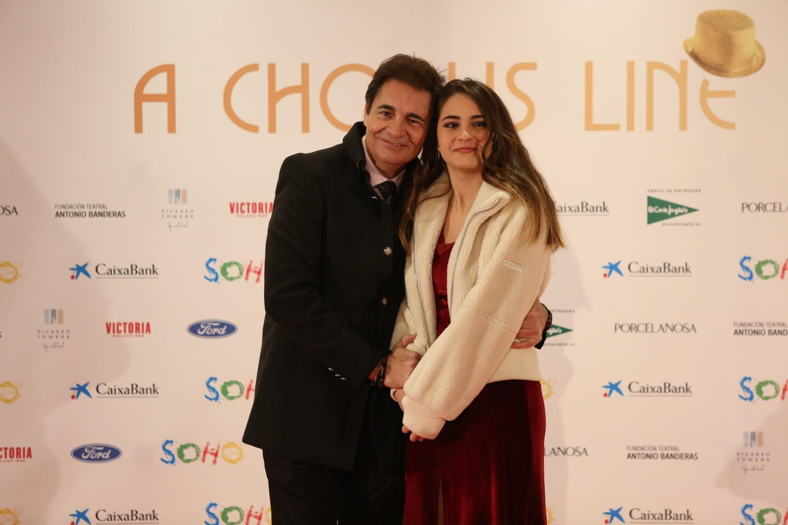 La alfombra roja de la inauguración del Teatro del Soho.