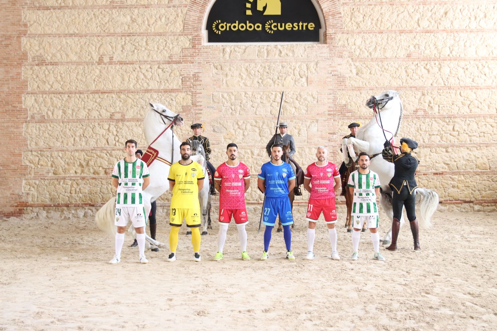 Así son las nuevas camisetas del Córdoba Futsal Patrimonio de la Humanidad