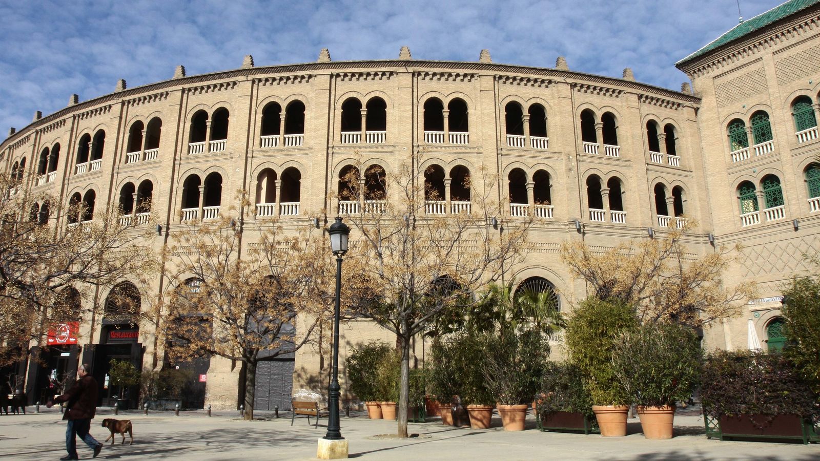 La Plaza de Toros de Granada.