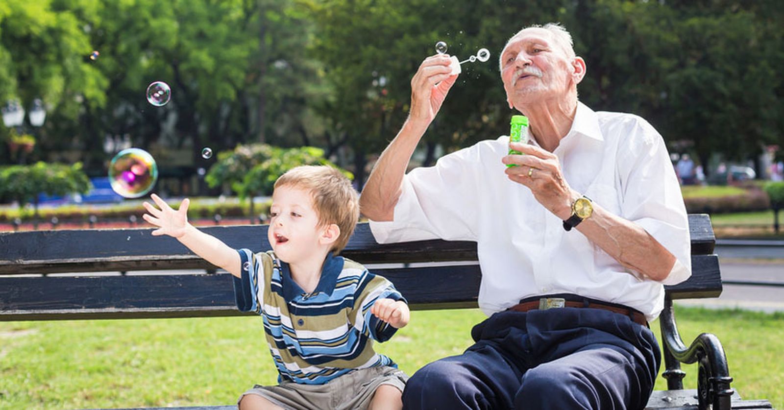 Más muertes que nacimientos en Andalucía en el primer trimestre de 2020