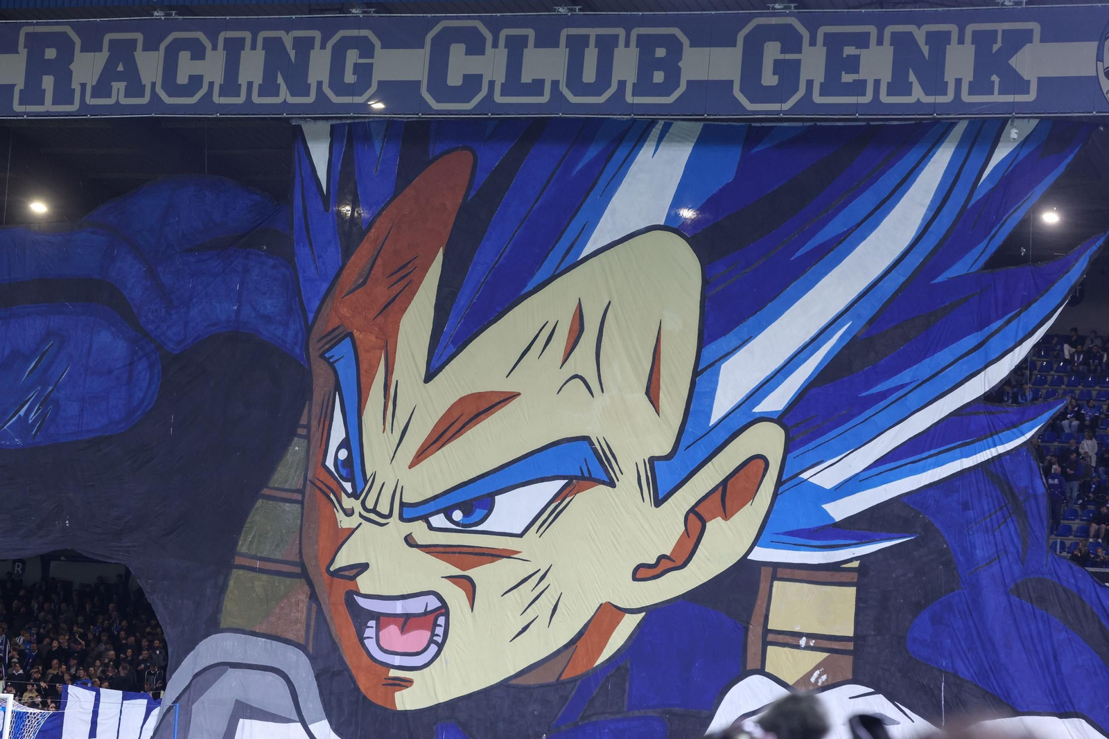 Tifo de los aficionados del Genk en el último partido de la Europa League ante el Ferencvaros en el Cegeka Arena.