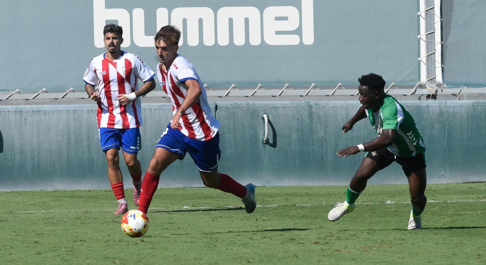 Las mejores fotos del Betis Deportivo - Algeciras CF de Primera Federación
