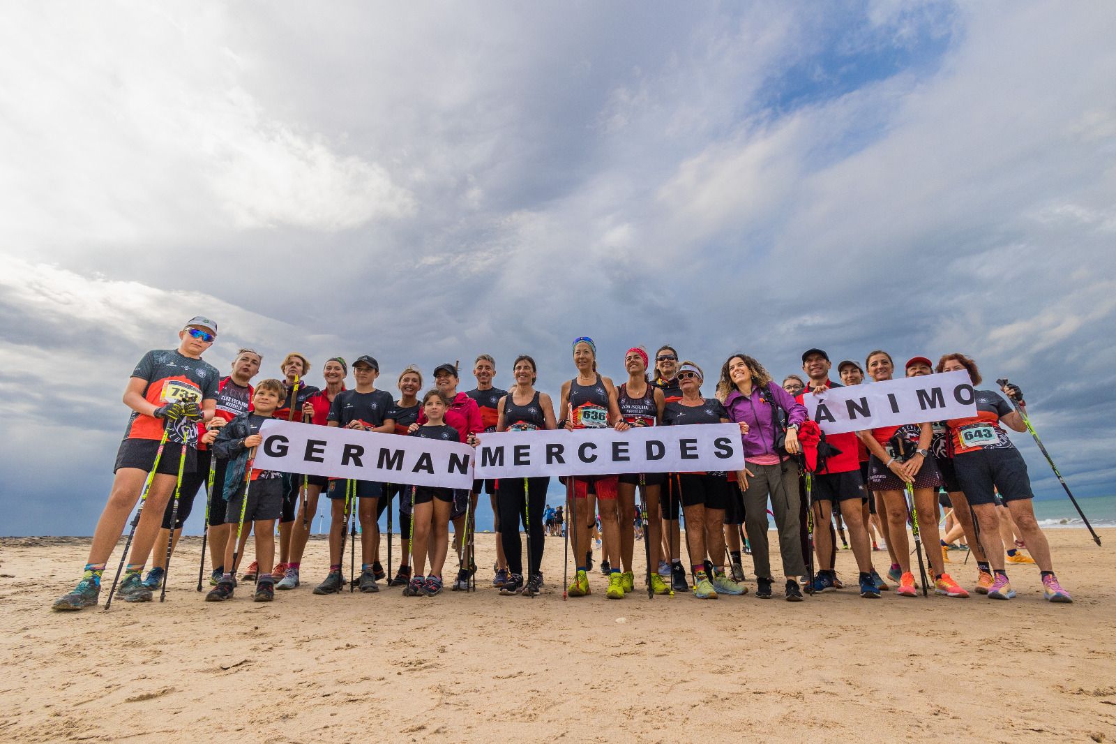 Imágenes del V Desafío Solidario Playa del Castillo de San Fernando.