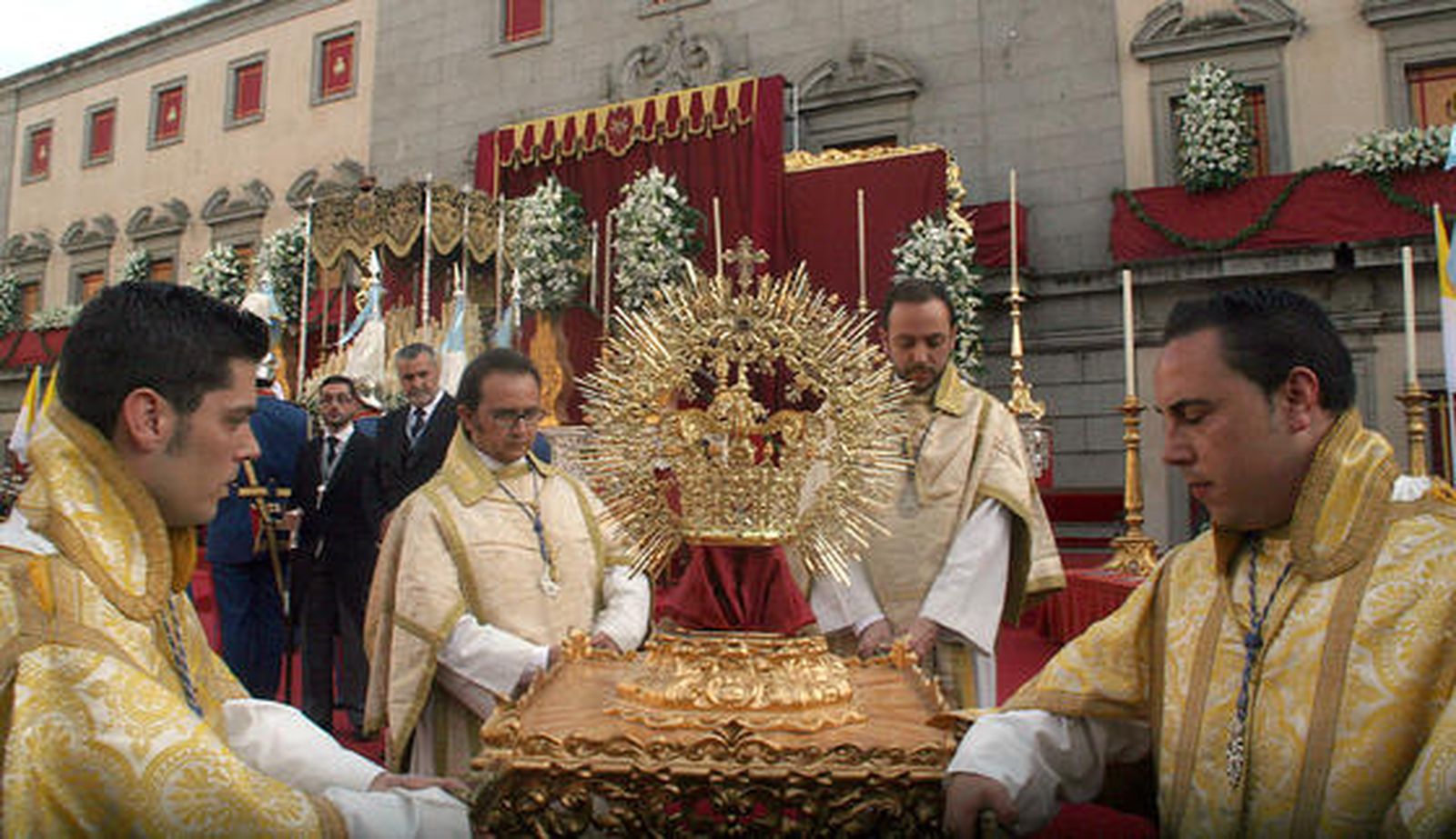 Coronación canónica de la Virgen de la Victoria.

Foto: Espínola