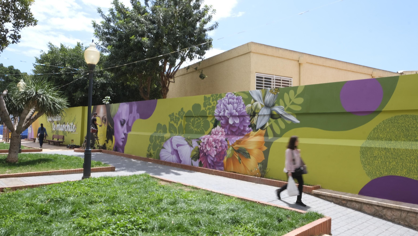 Moxaico, talento muralista almeriense