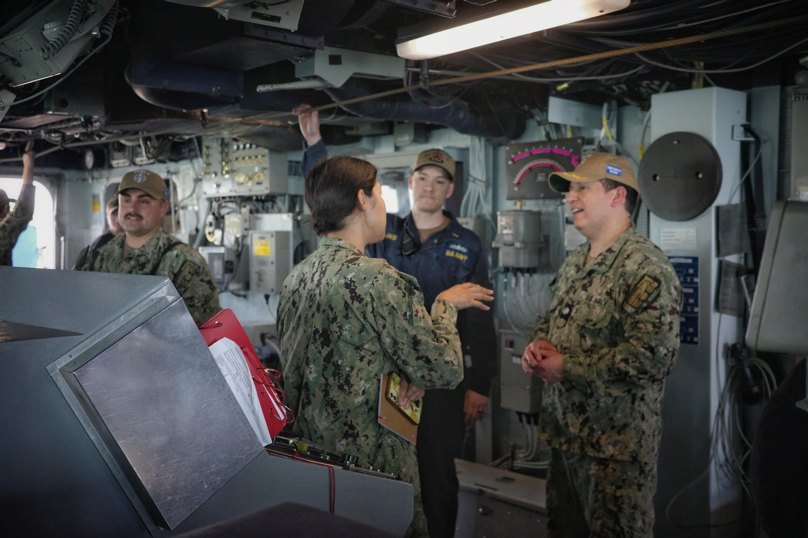 Recorrido por el destructor 'James E. Willians', atracado en la Base naval de Rota