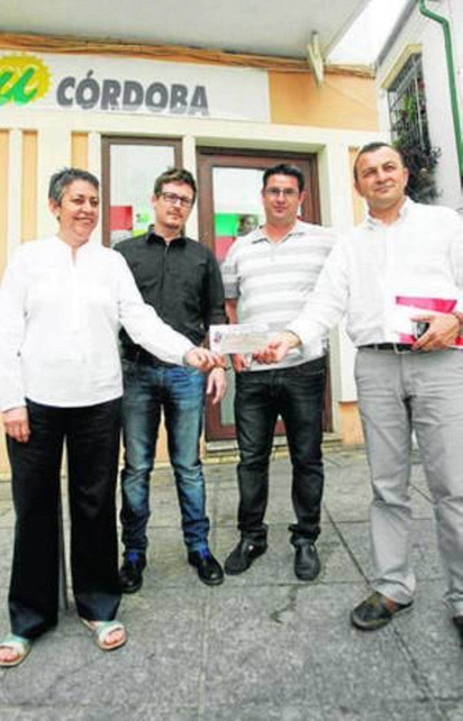 Contreras, Oliver, García y Tejada, ayer en la sede de IU.