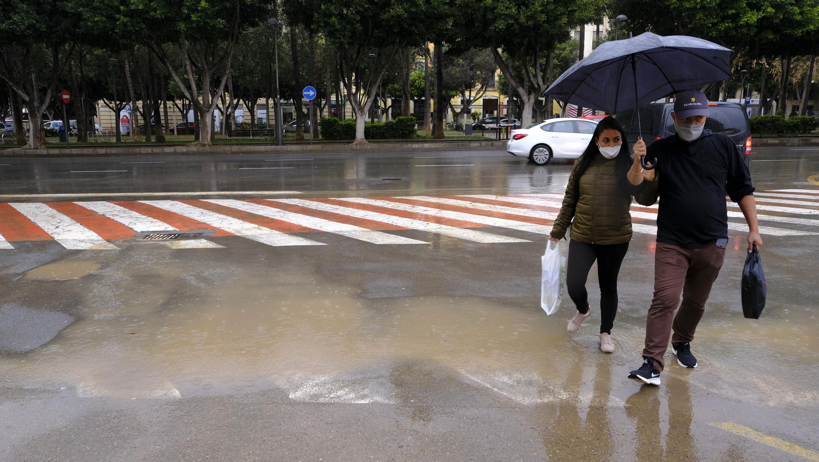 Fotogalería de la lluvia en Almería.