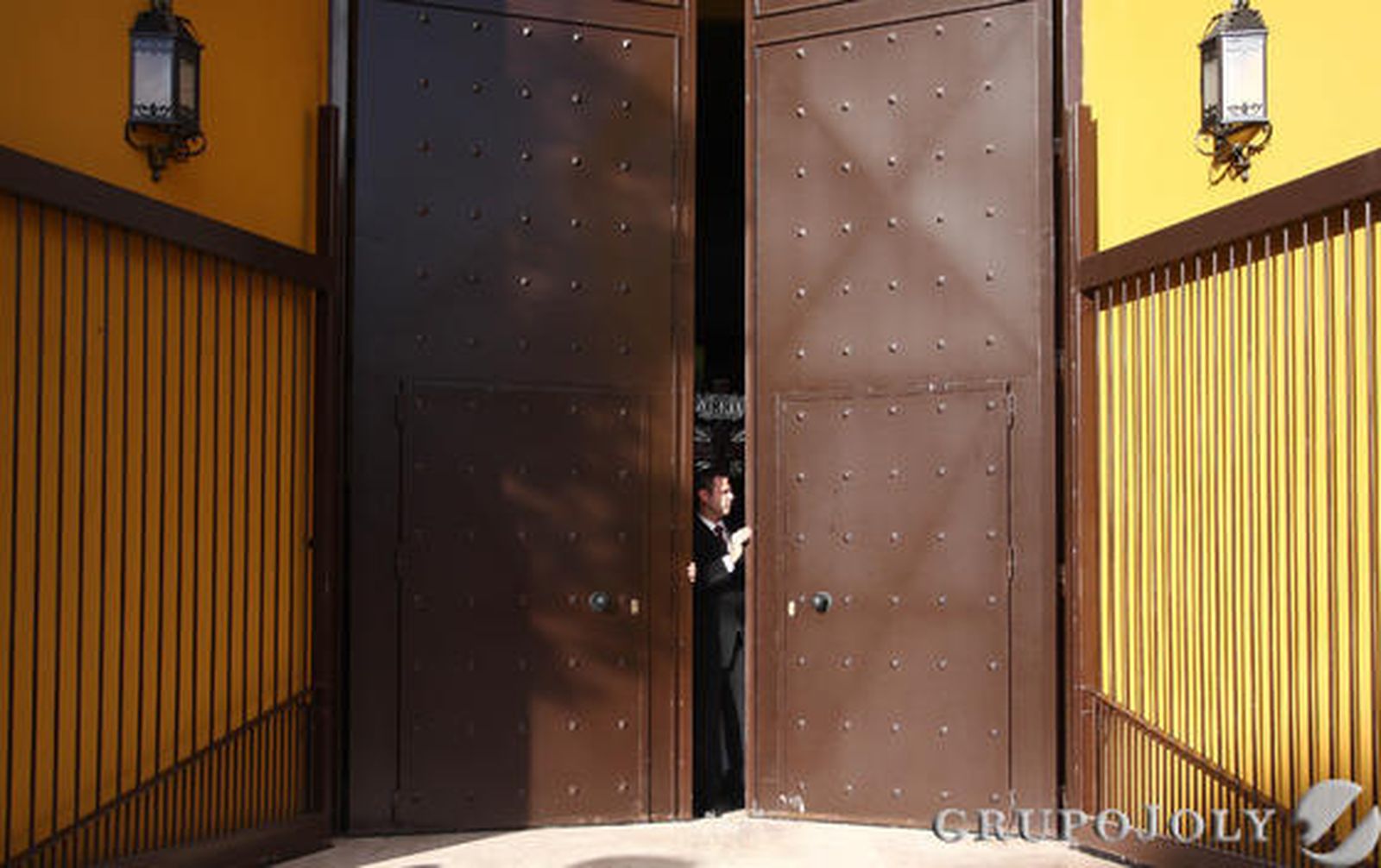 La Hermandad de Jesús de Nazaret, de Pino Montano. 

Foto: Belen Vargas