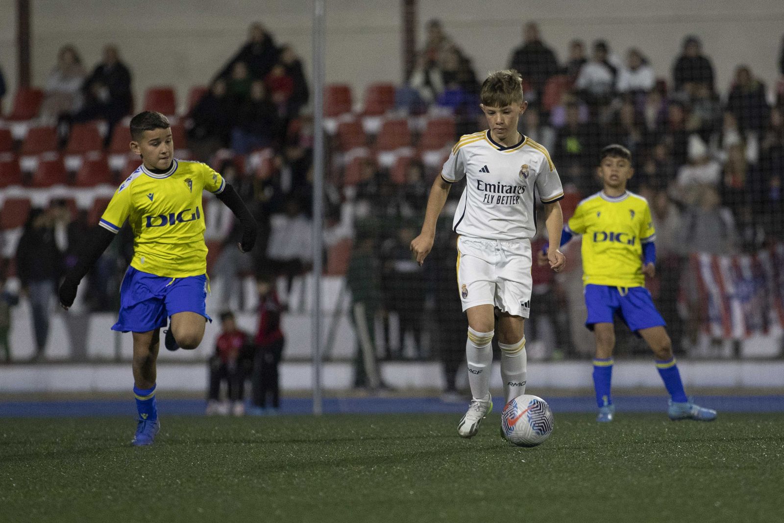 Las mejores imágenes del Torneo Internacional Benjamín de Pinos Puente