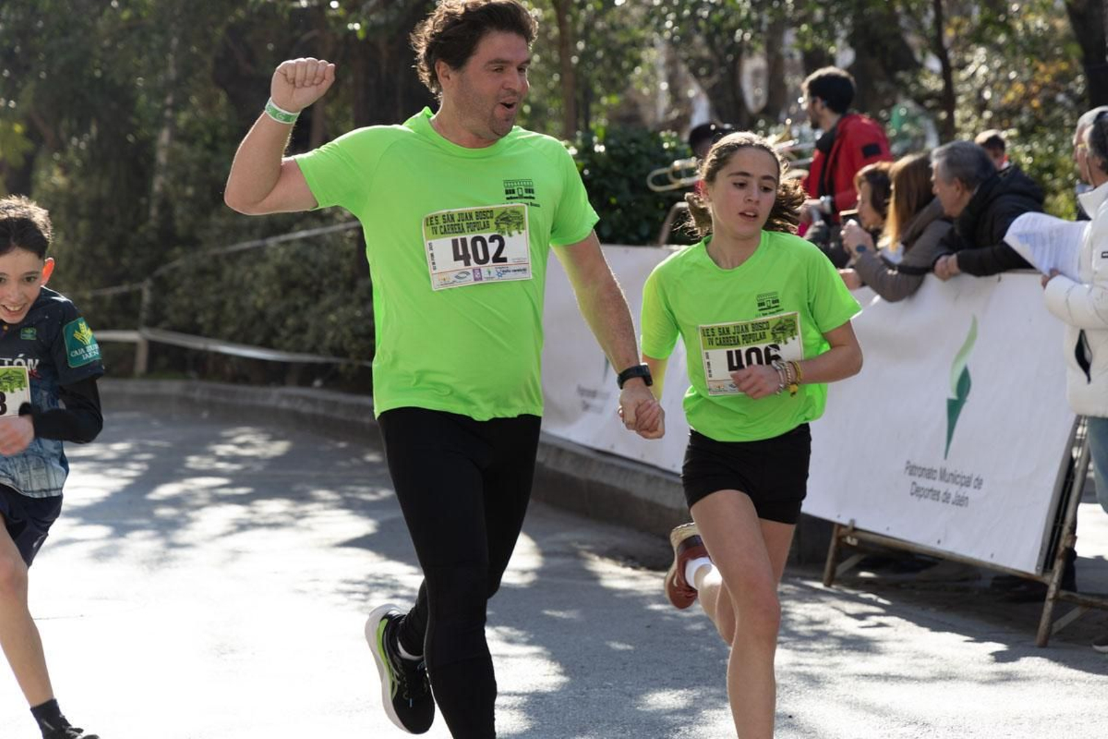 Deporte y solidaridad se unen en la IV Carrera Popular IES San Juan Bosco, en imágenes