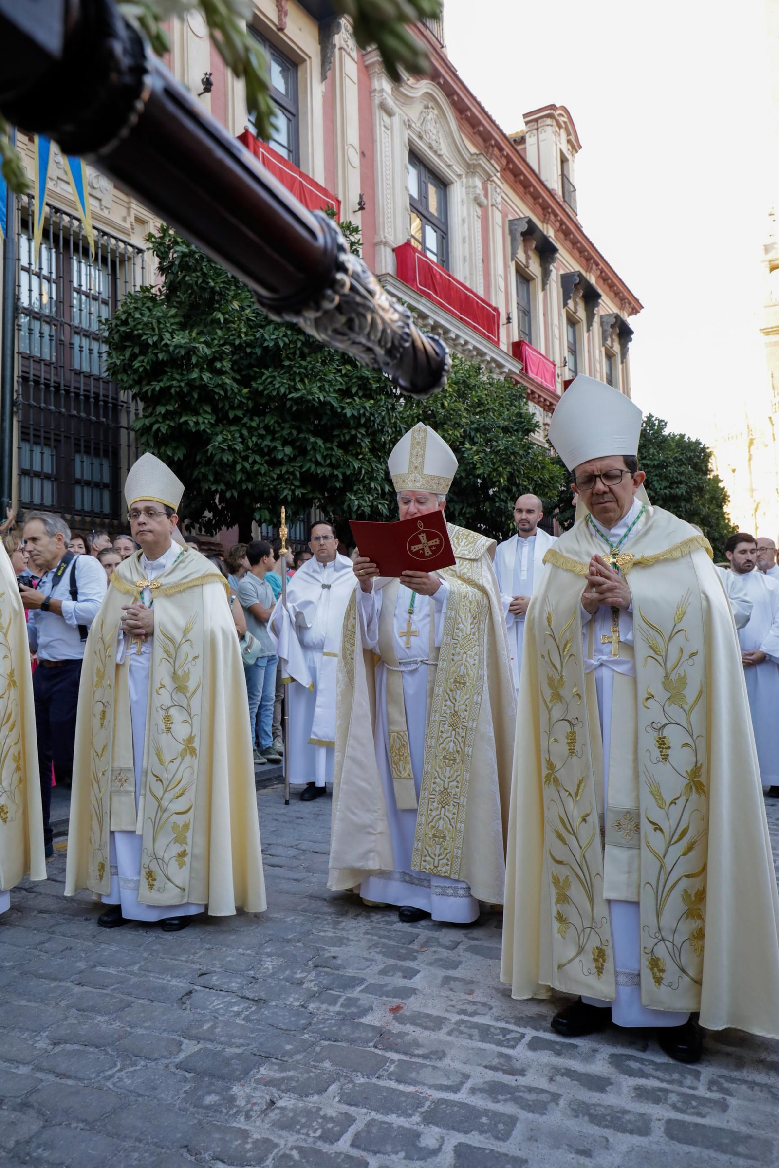 Procesión de la Virgen de los Reyes, Sevilla