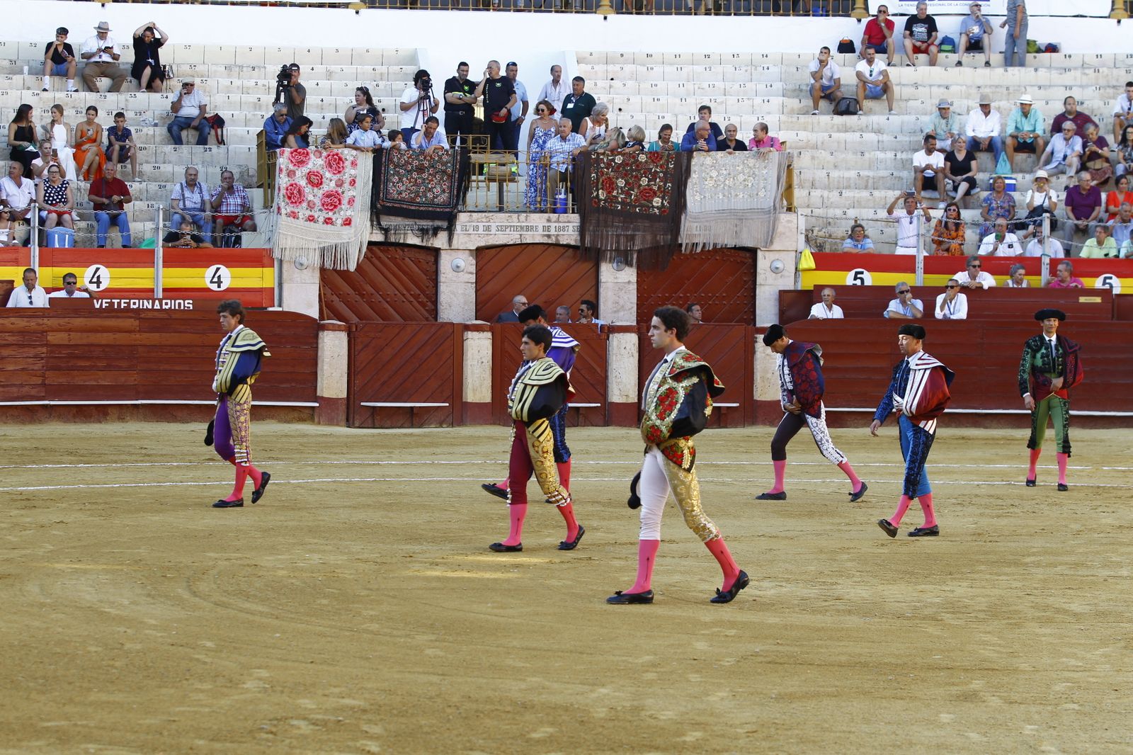 Fotogalería de la novillada de la Feria Taurina de Almería 2022
