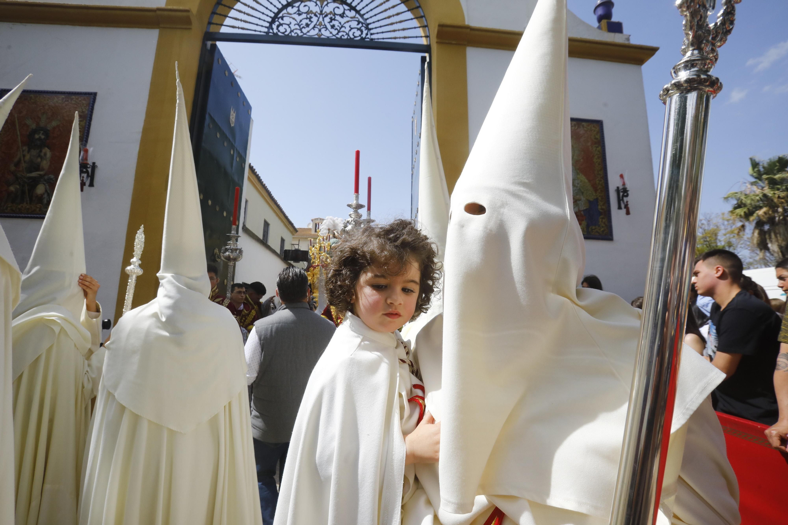 Lunes Santo en Córdoba: La procesión de la Merced, en imágenes