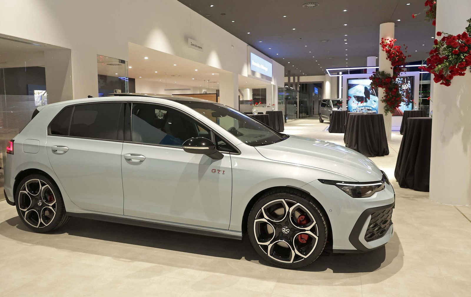 Fotos de la inauguración del nuevo concesionario del Grupo Solera en Los Barrios