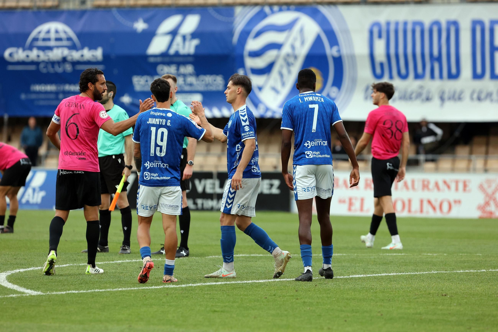 Imágenes del Xerez DFC contra San Fernando CD en Chapín