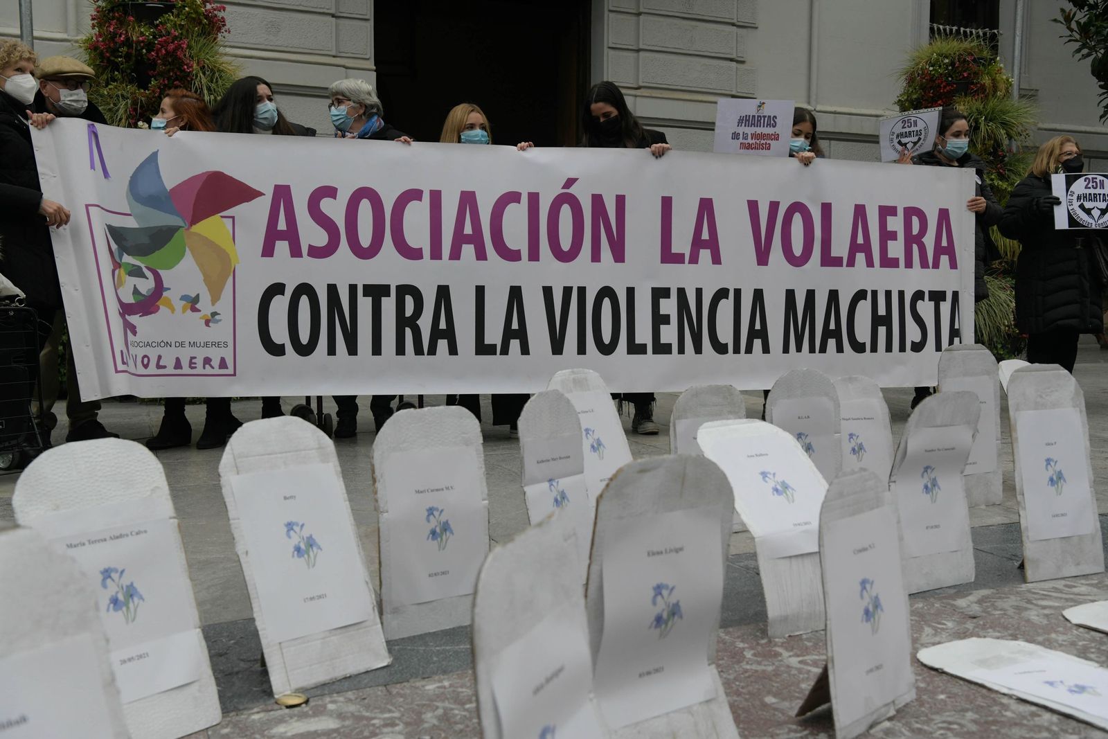 Una concentración convocada por la Asociación La Volaera