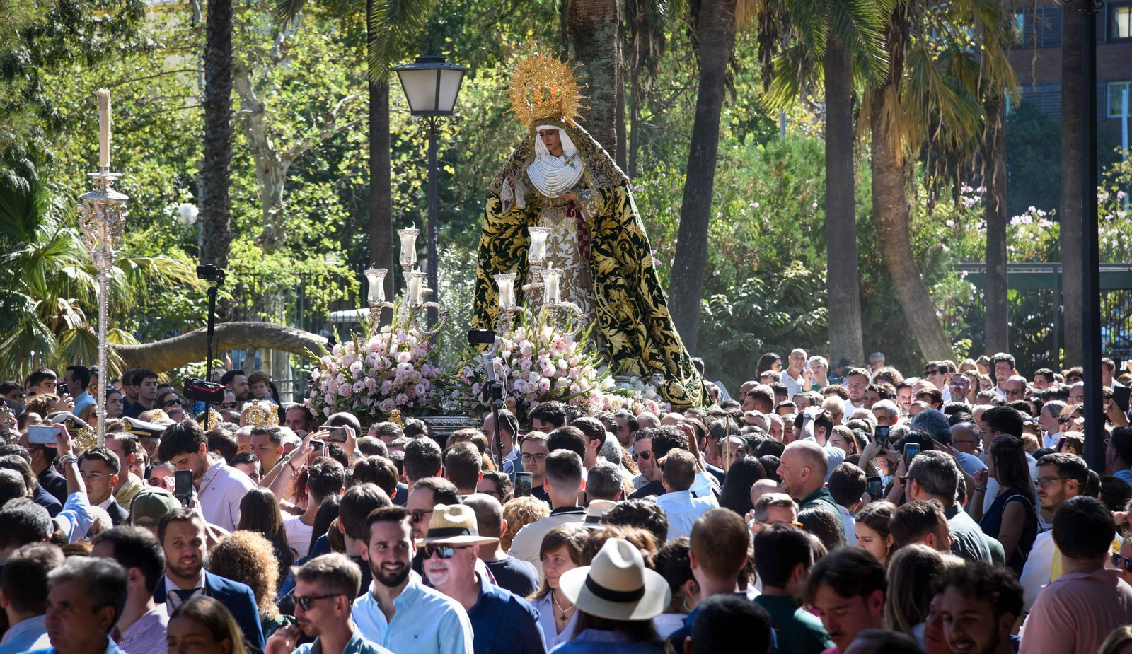 Regreso de la Esperanza de Triana