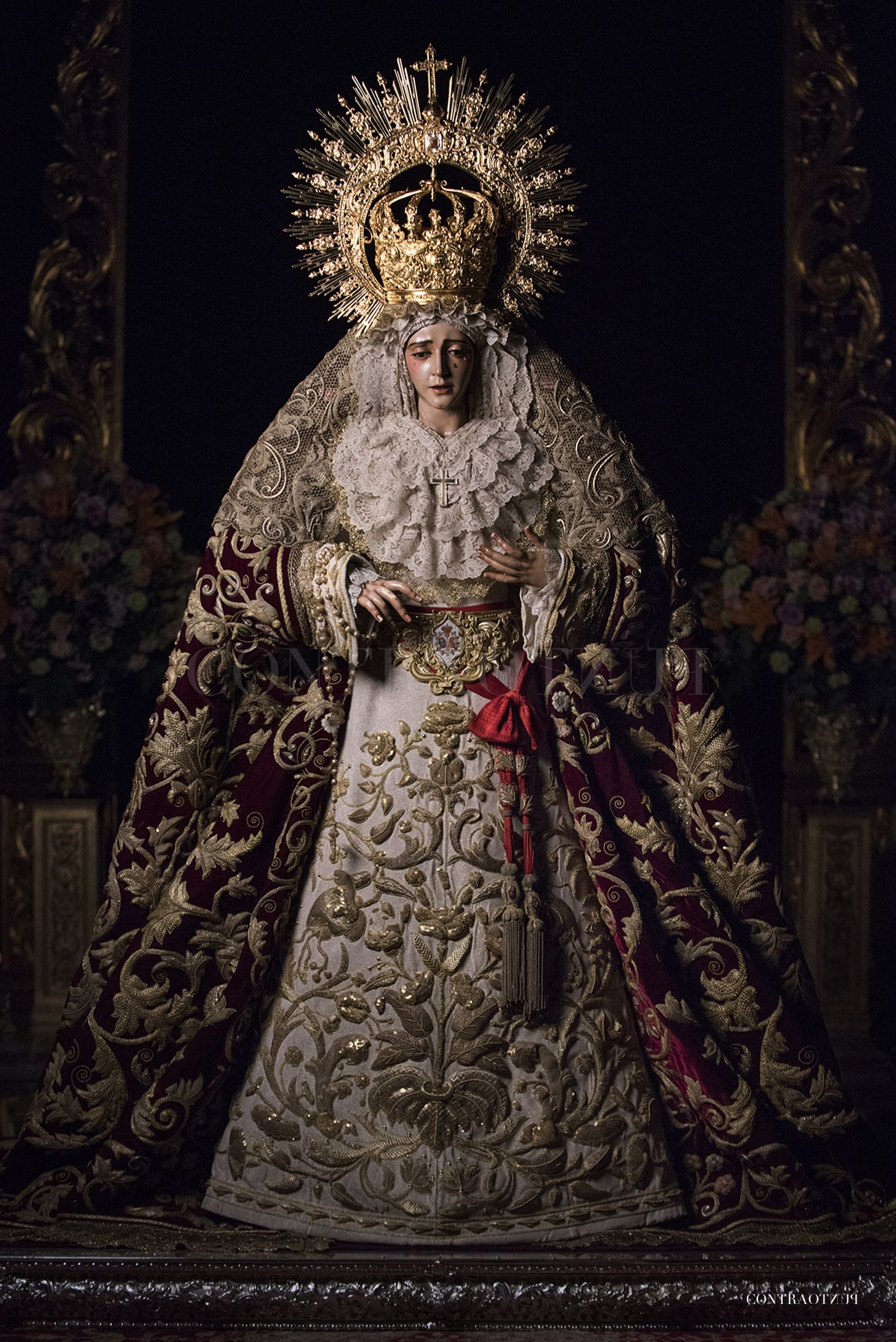Virgen del Refugio, de la Hermandad de San Bernardo, en besamanos