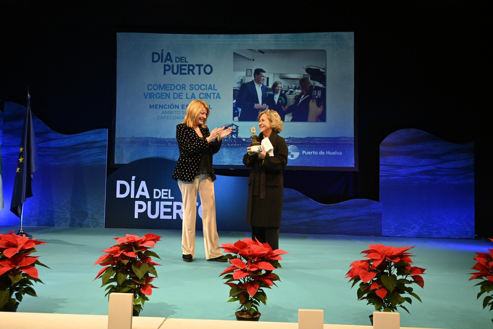 Imágenes del acto de celebración del Día del Puerto, en Huelva