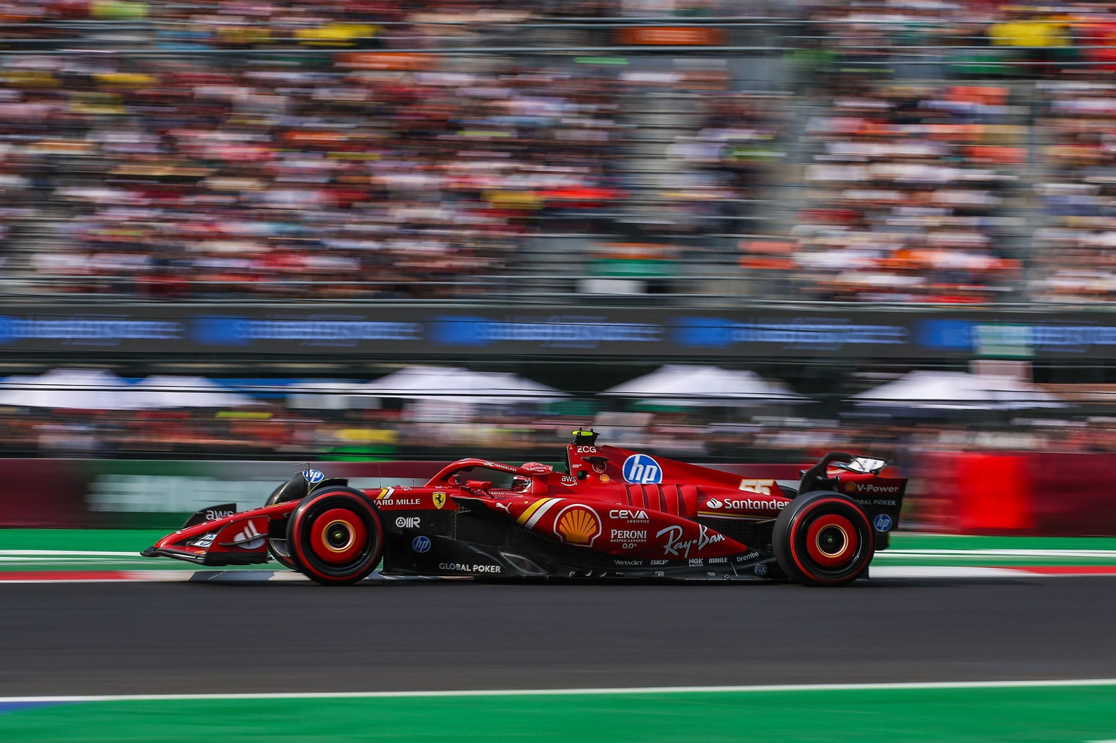 Las fotos del triunfo de Carlos Sainz en México