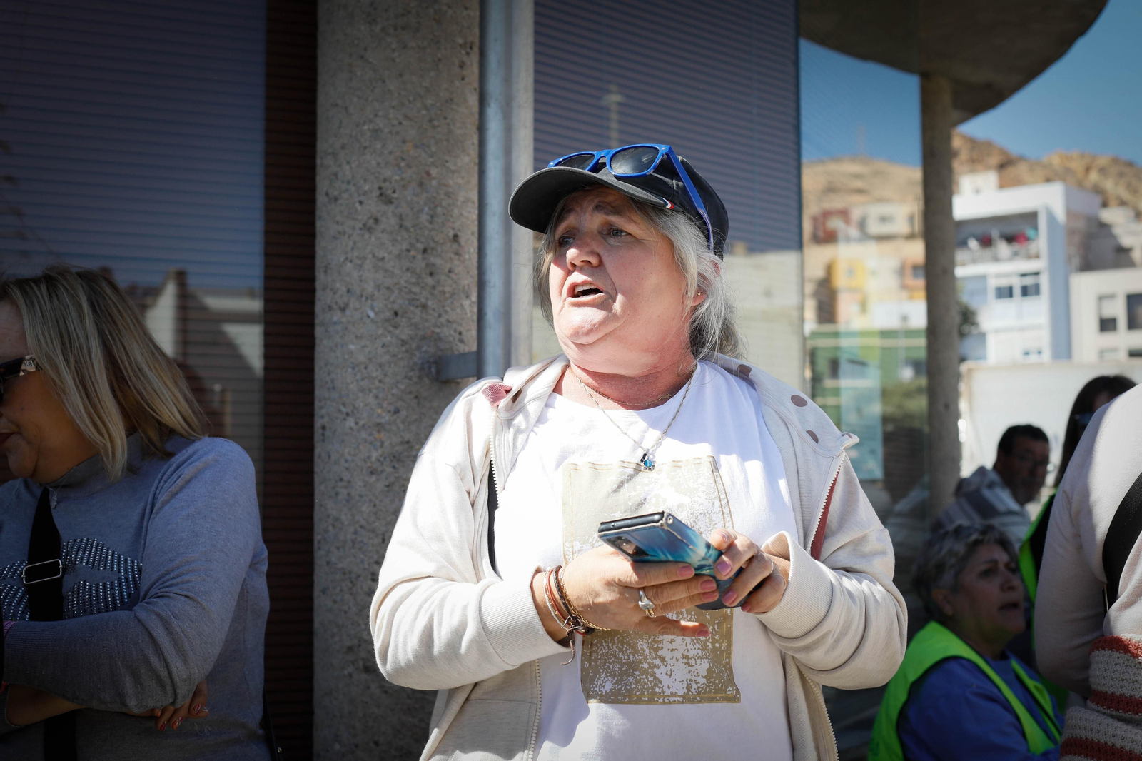 Los agricultores colapsan el puerto de Almería