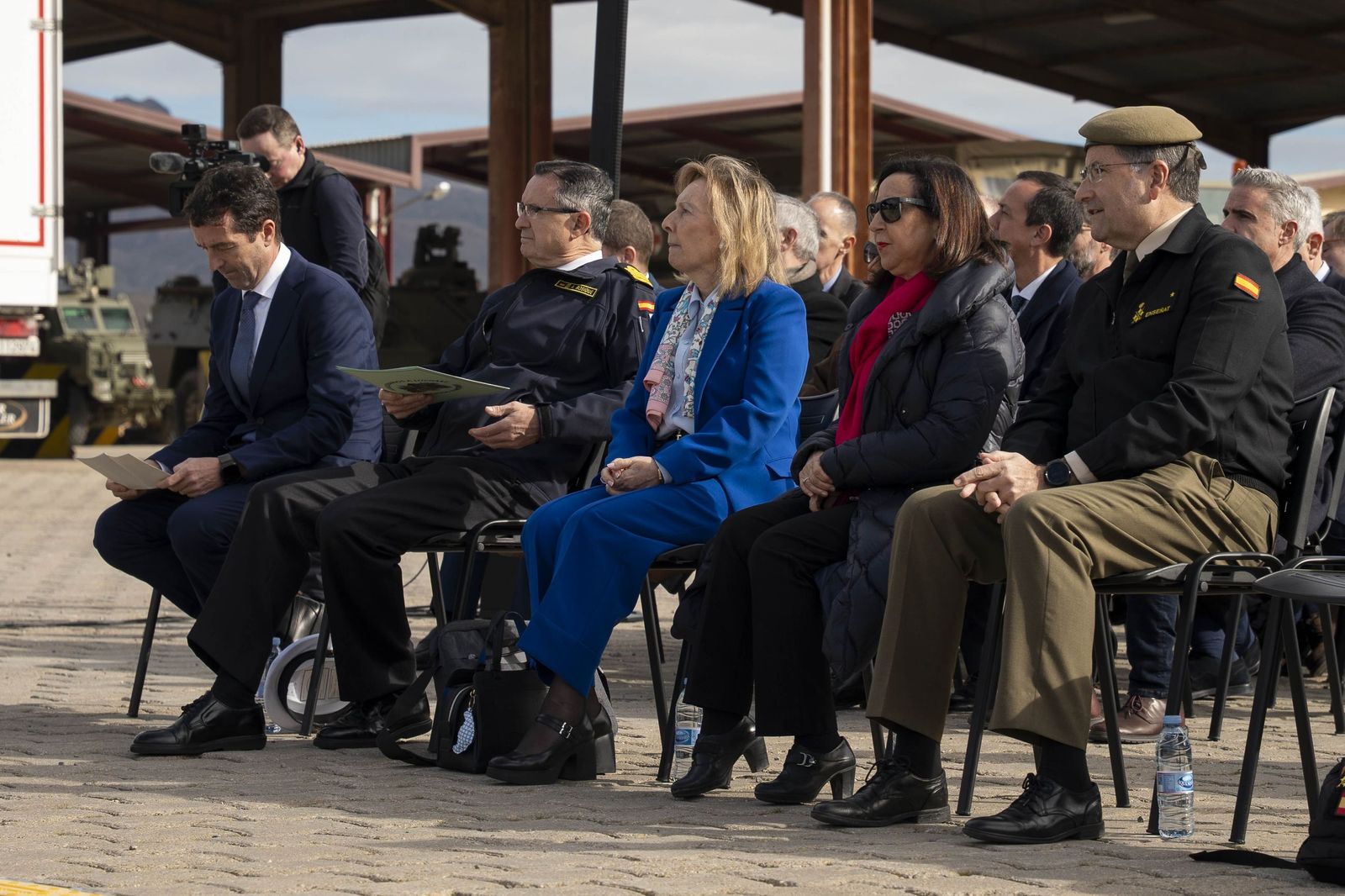 Margarita Robles entrega en Viator los primeros vehículos 8x8 ‘Dragón’ al Ejército de Tierra