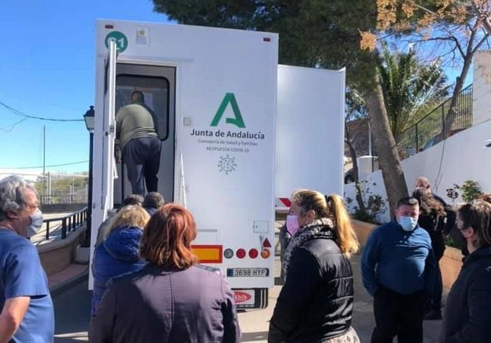 La unidad móvil de la COVID-19 ha visitado Turrillas este lunes.