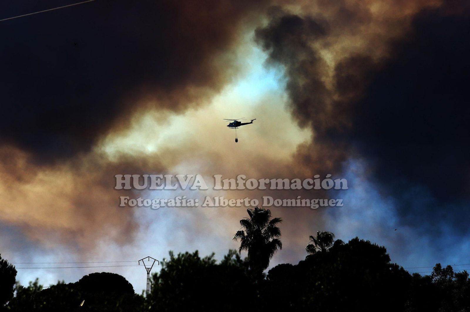 Imágenes del incendio de Fuente de la Corcha