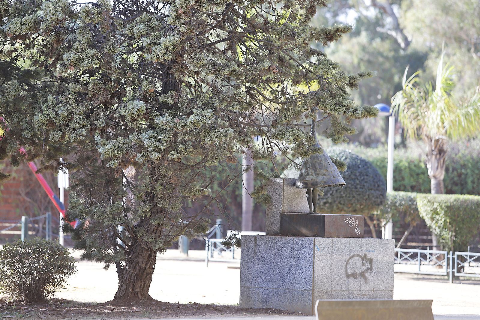 Imágenes del actual estado de las esculturas del museo al aire libre de Huelva