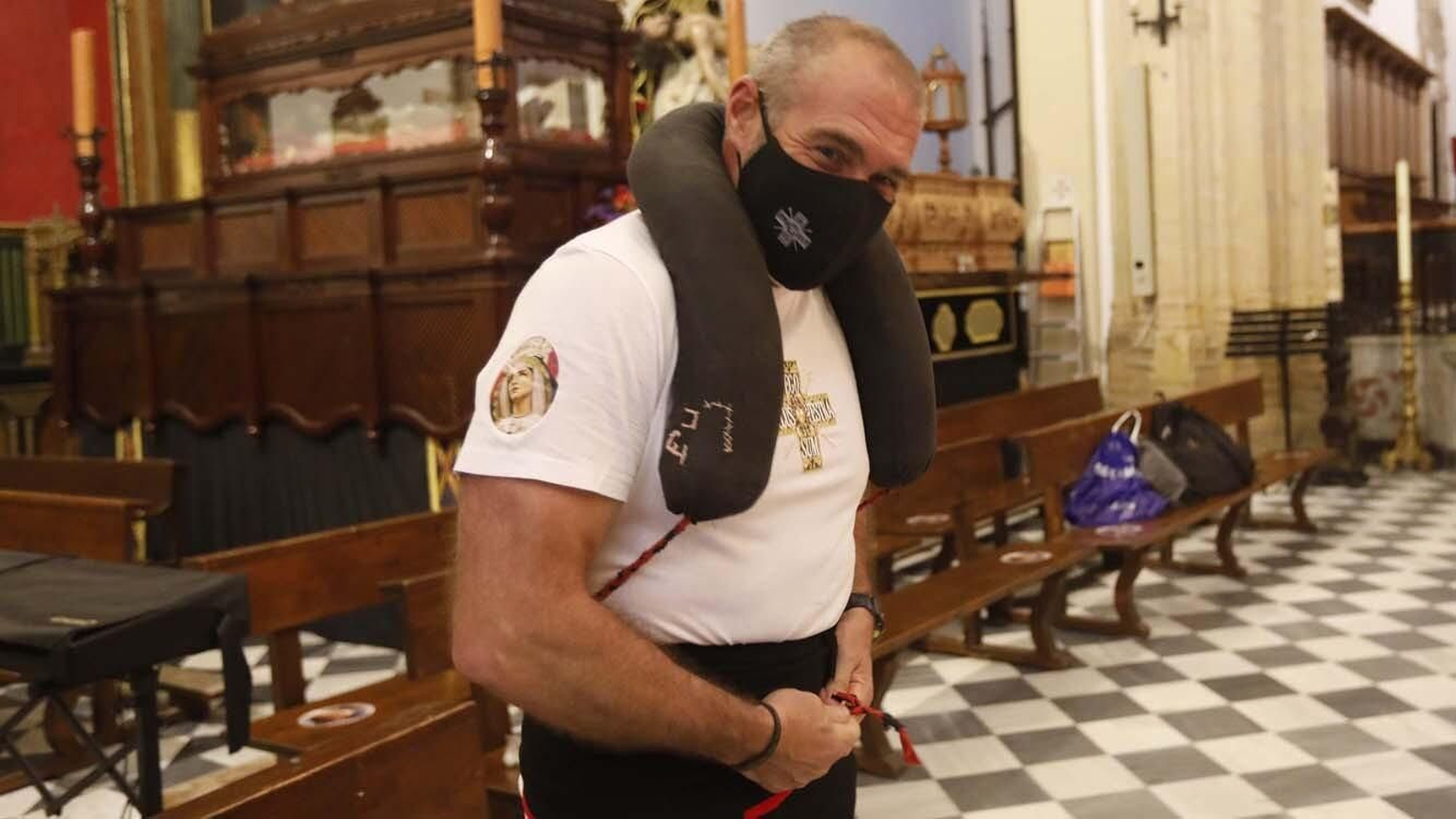 Las imágenes del Martes Santo en Tarifa: La Salud