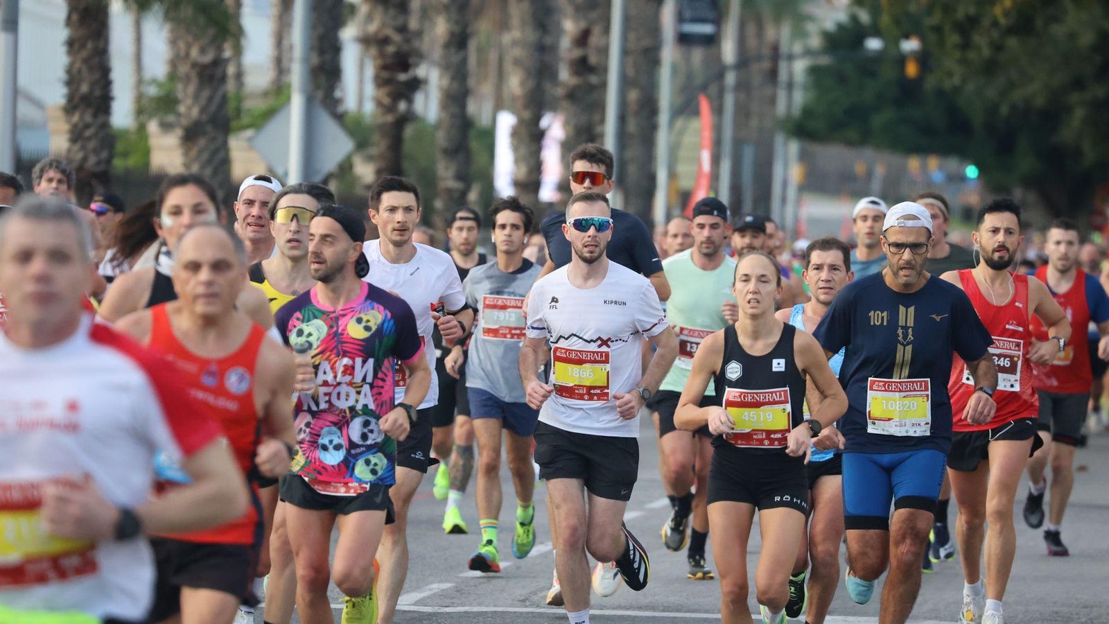 Las mejores fotos de la Maratón de Málaga 2024