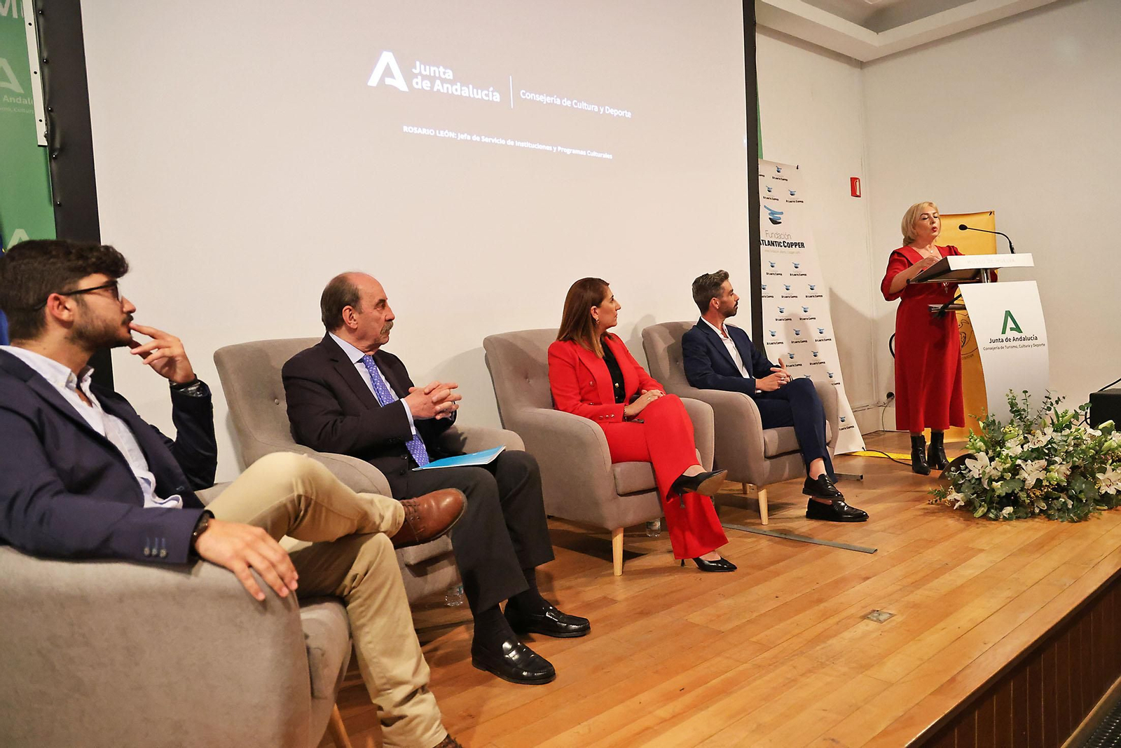Imágenes de la Presentación del proyecto de Recreación del Carro Tartésico y la exposición 'La Joya vida y eternidad en Tarteso'