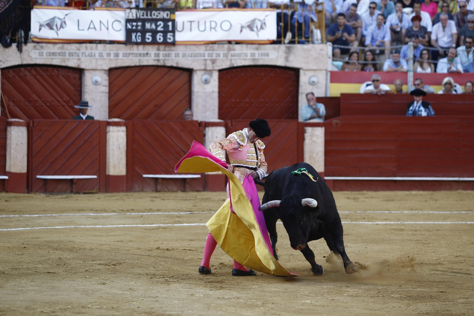 Las mejores imágenes de los toreros Fortes, Juan Ortega y David de Miranda en la Feria de Almería 2025