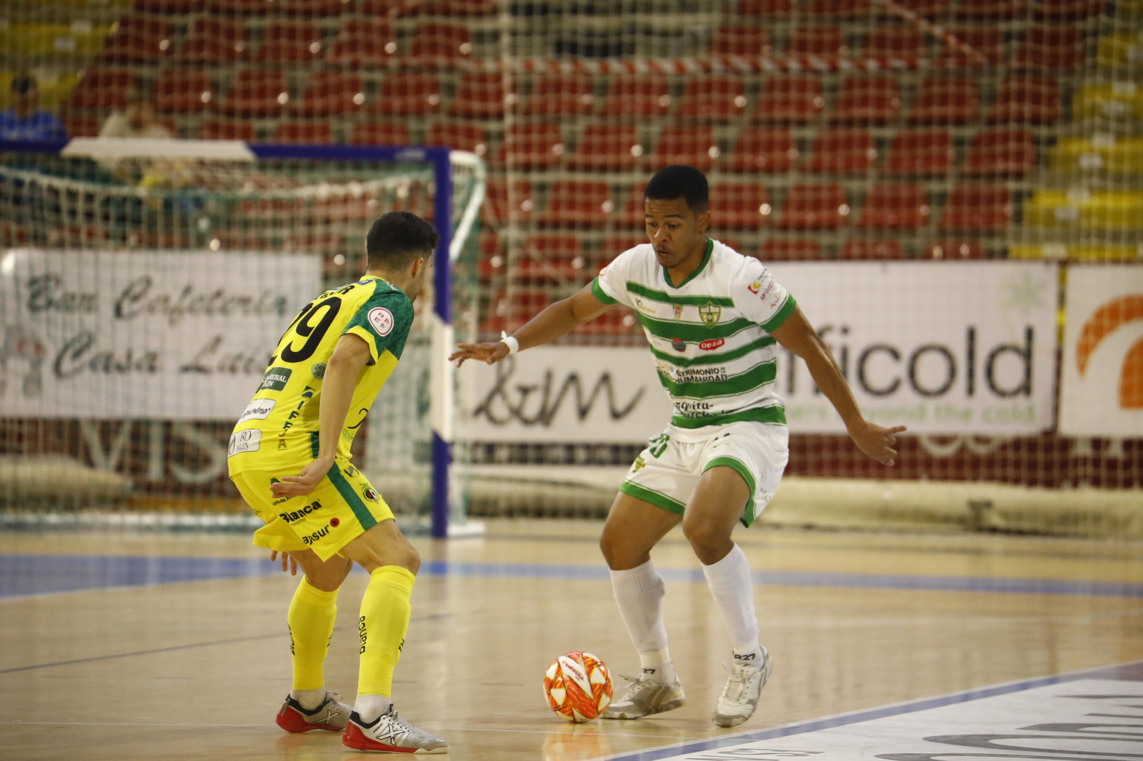 Las imágenes del empate entre el Córdoba Futsal y el Jaén Paraíso Interior