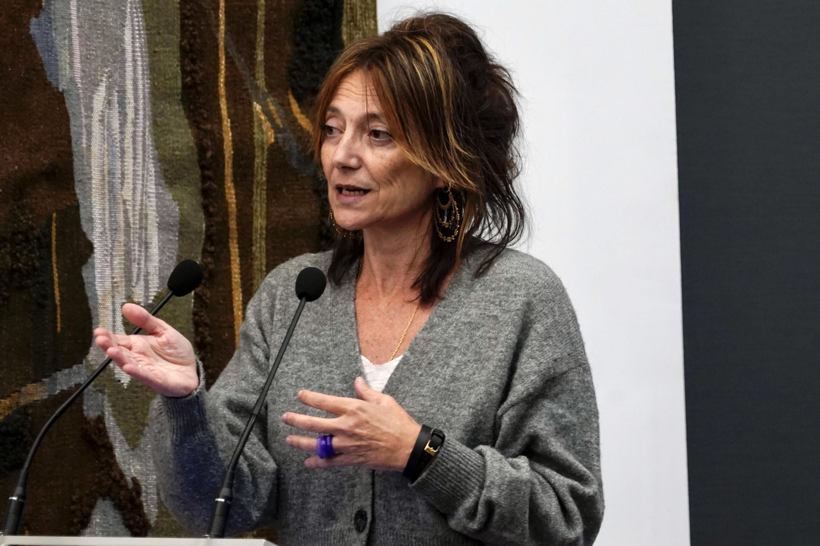 Imágenes de la presentación del libro 'Guerra en España' en Diputación