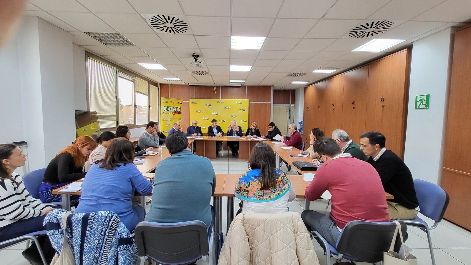 Reunión del consejero con COAG.